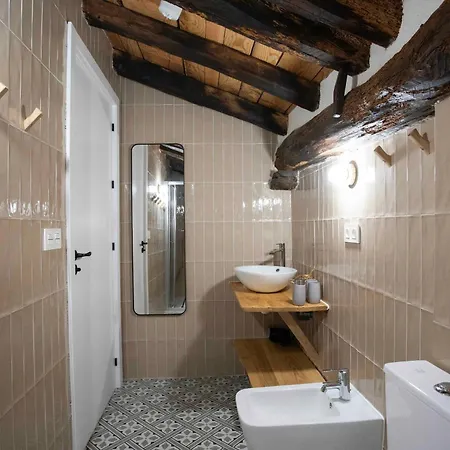 Paorra Baserria Hotel Aia