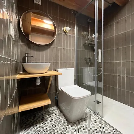 Paorra Baserria Hotel Aia