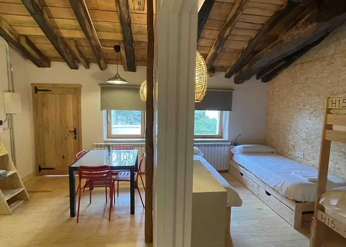 Paorra Baserria Айя